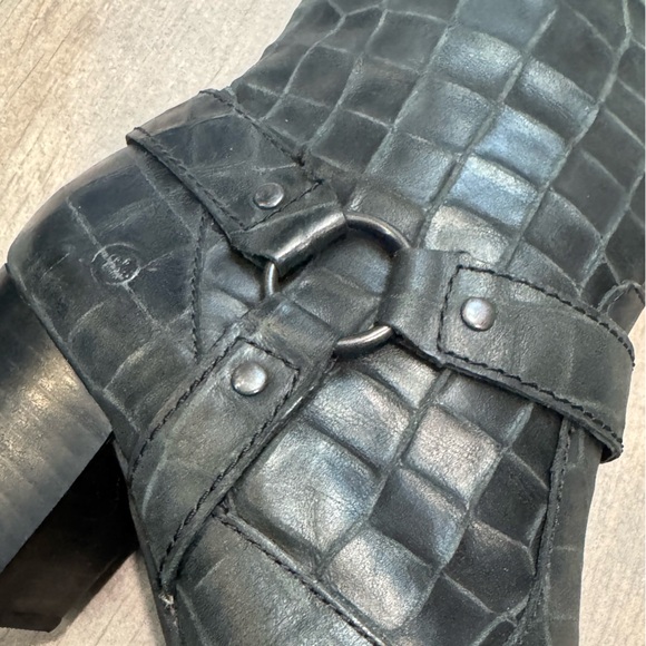 Born Lewis black croc embossed leather double buckle heeled boots - Picture 15 of 15